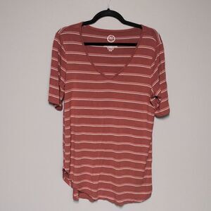 Maurices V Neck Short Sleeve Shirt